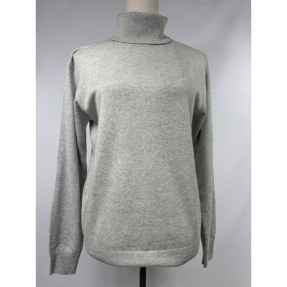 Lord & Taylor Two Ply Cashmere Blend Turtleneck Sweater Light Grey Size Medium - Picture 1 of 9